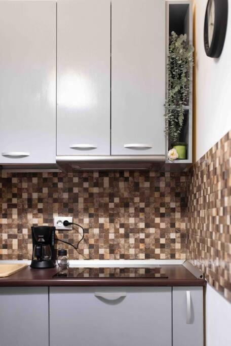 Cozy Studio In The Heart Of Bucharest Lejlighed Eksteriør billede
